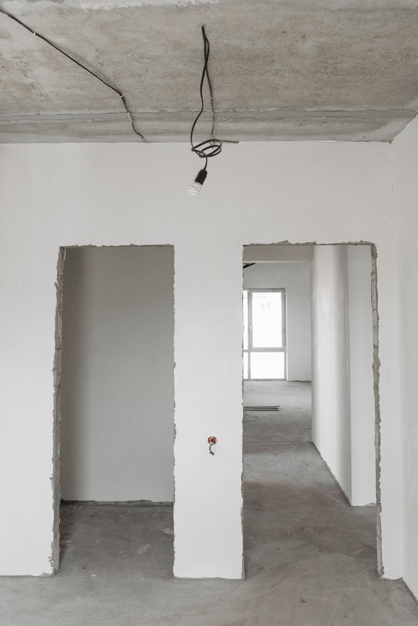 Same room before renovation